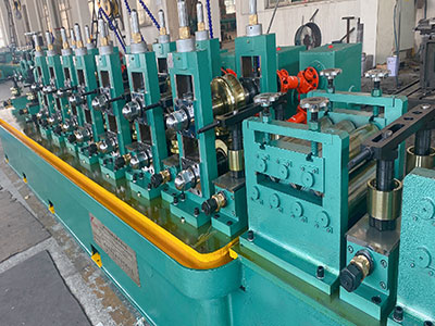 Máquina para fabricar tubos de alta frecuencia BH50